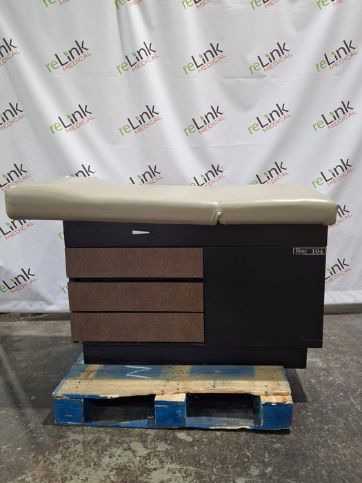 Midmark Ritter Model 104 Exam Table