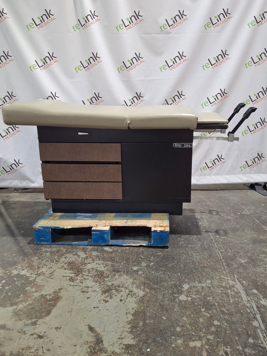 Midmark Ritter Model 104 Exam Table