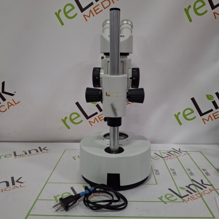 Leica Stereoscope M8 Wild Stereo Microscope