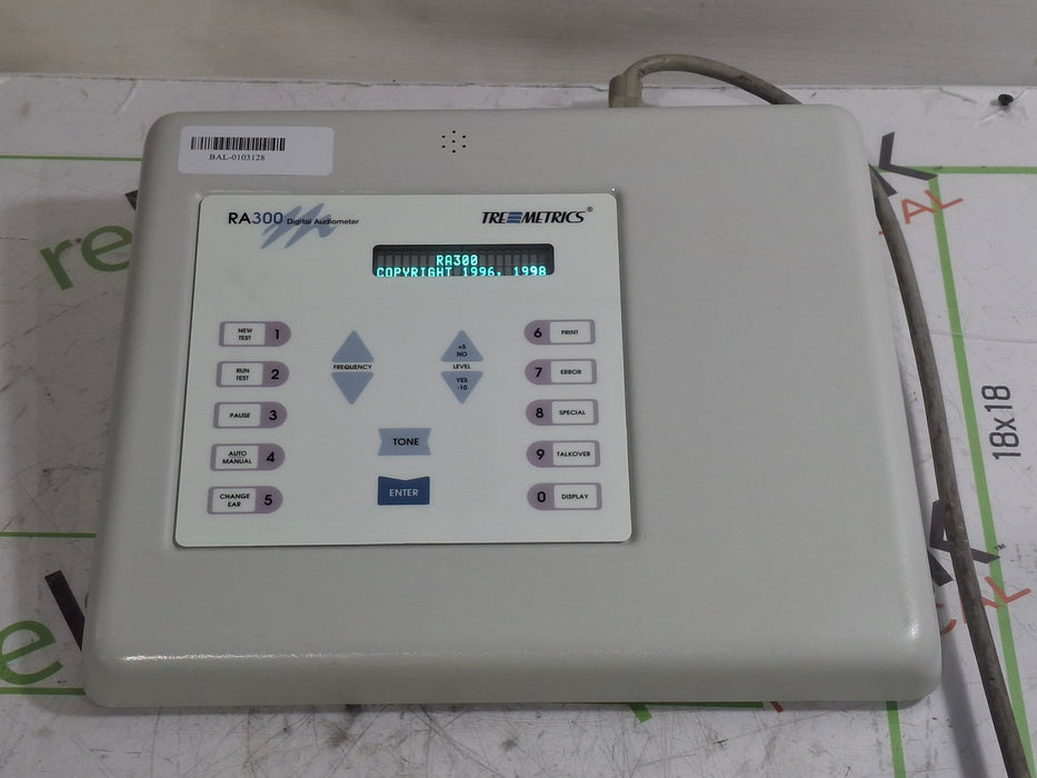 Tremetrics, Inc. RA300 Digital Audiometer Audiometric Sound Chamber AR902