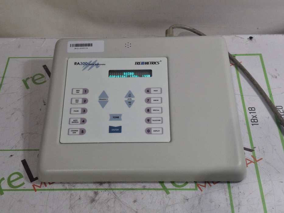 Tremetrics, Inc. RA300 Digital Audiometer Audiometric Sound Chamber AR902