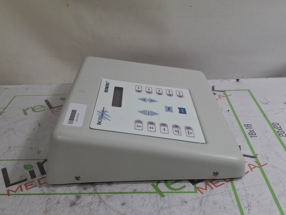 Tremetrics, Inc. RA300 Digital Audiometer Audiometric Sound Chamber AR902