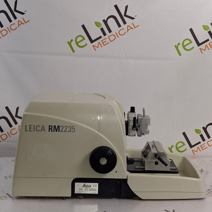Leica RM2235 Manual Rotary Microtome