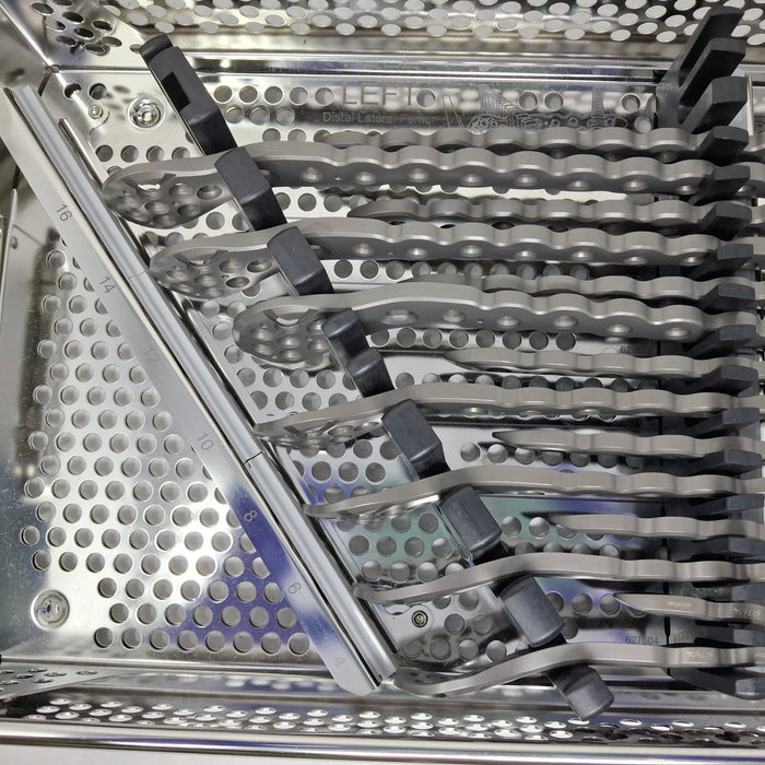 Stryker AxSOS Titanium Distal Lateral Femur Plates