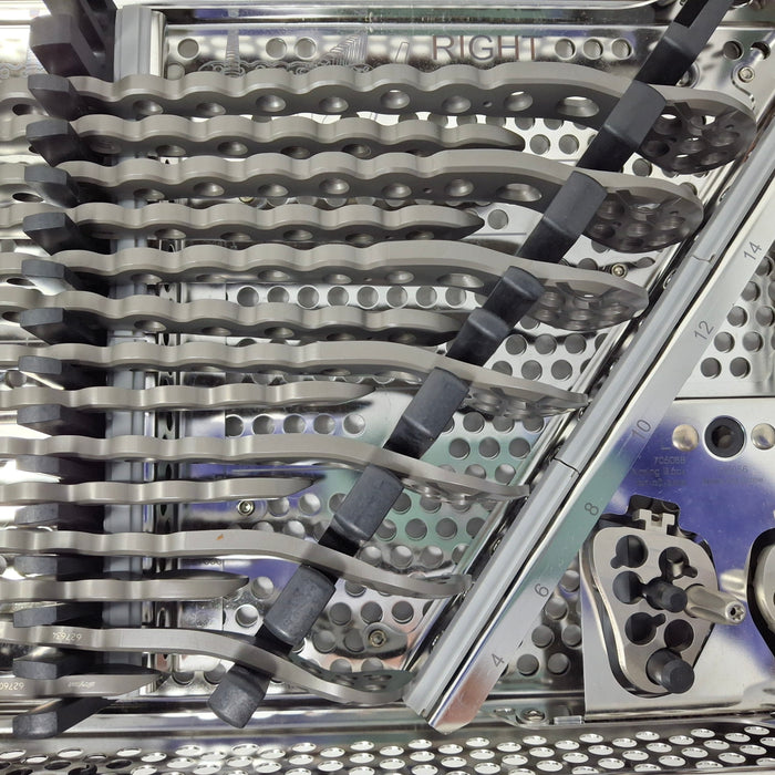 Stryker AxSOS Titanium Distal Lateral Femur Plates
