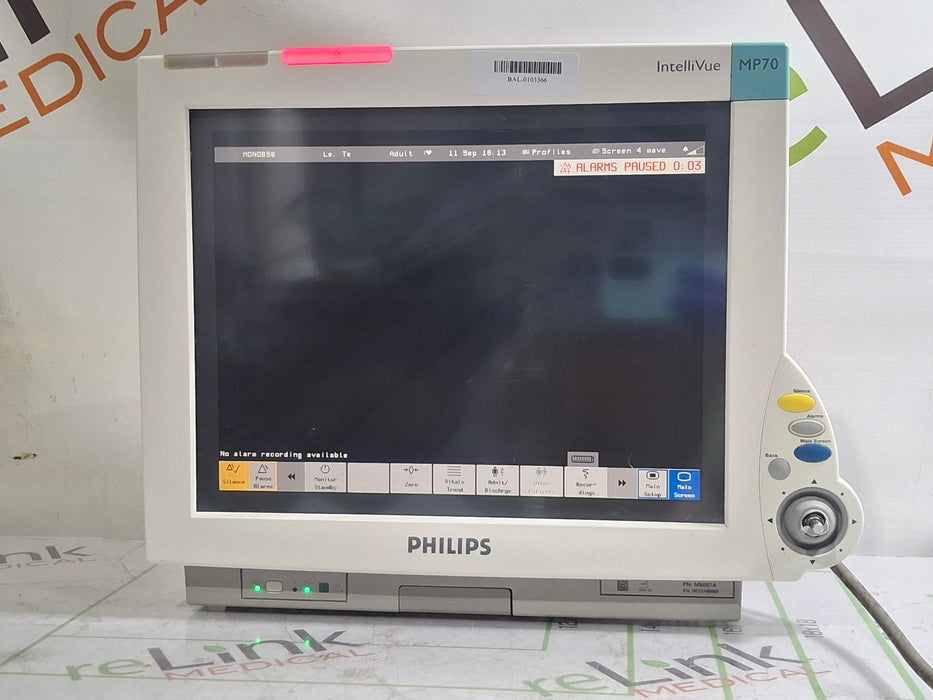 Philips IntelliVue MP70 Patient Monitor