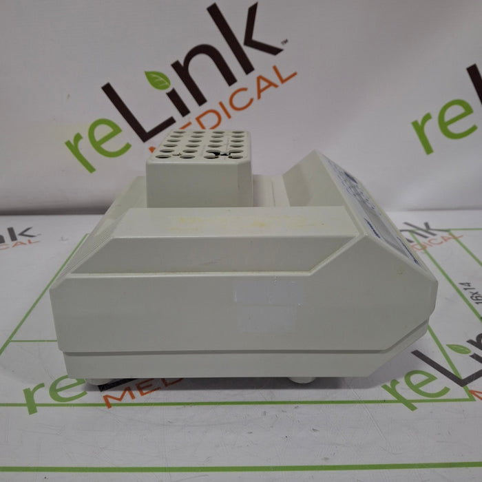 Eppendorf 5355 Thermomixer R Incubator Shaker