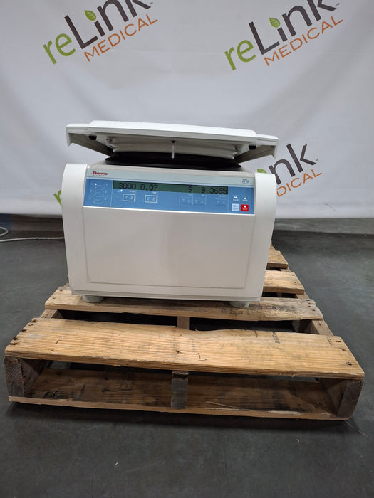 Thermo Scientific Sorvall ST16 Centrifuge
