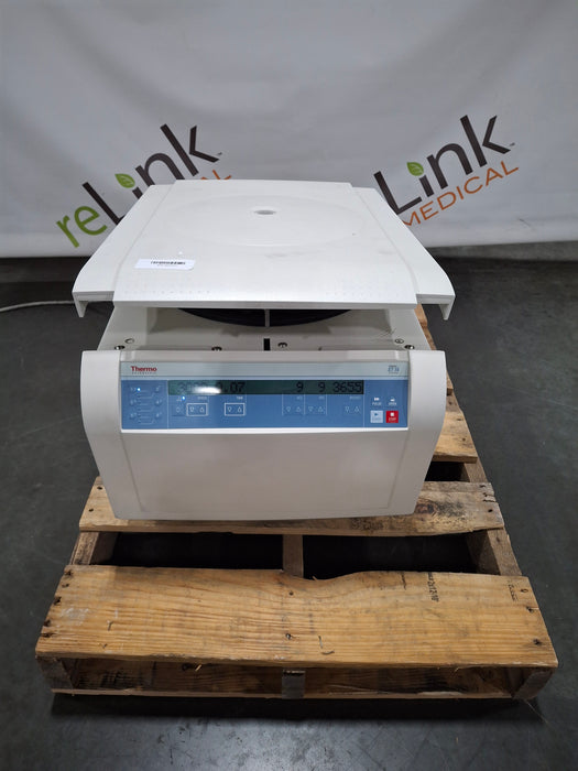 Thermo Scientific Sorvall ST16 Centrifuge