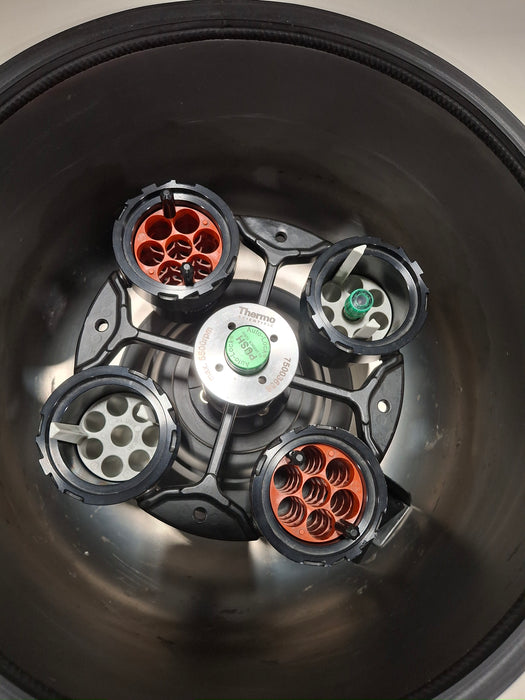 Thermo Scientific Sorvall ST16 Centrifuge