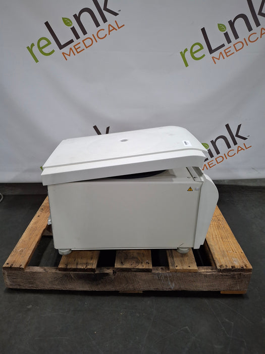 Thermo Scientific Sorvall ST16 Centrifuge