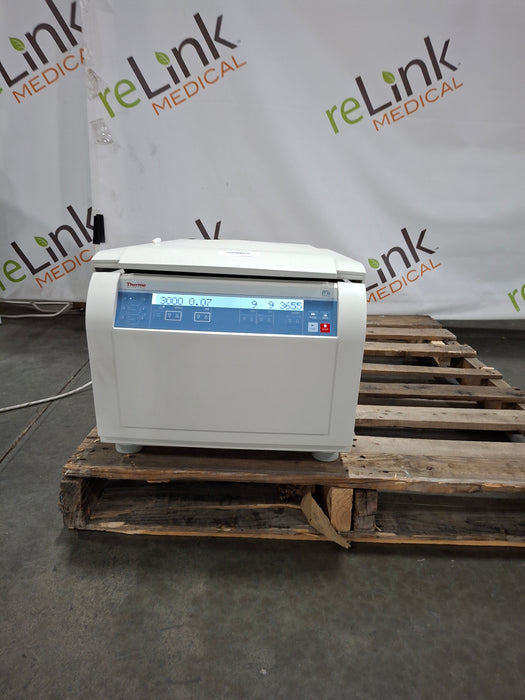 Thermo Scientific Sorvall ST16 Centrifuge
