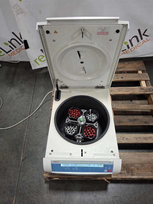 Thermo Scientific Sorvall ST16 Centrifuge