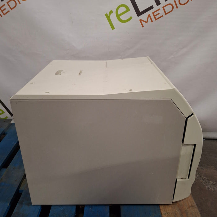 Midmark M11-022 UltraClave Autoclave Sterilizer
