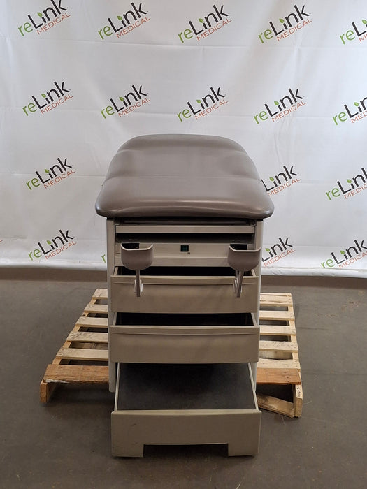 Brewer 5000 Access Exam Table