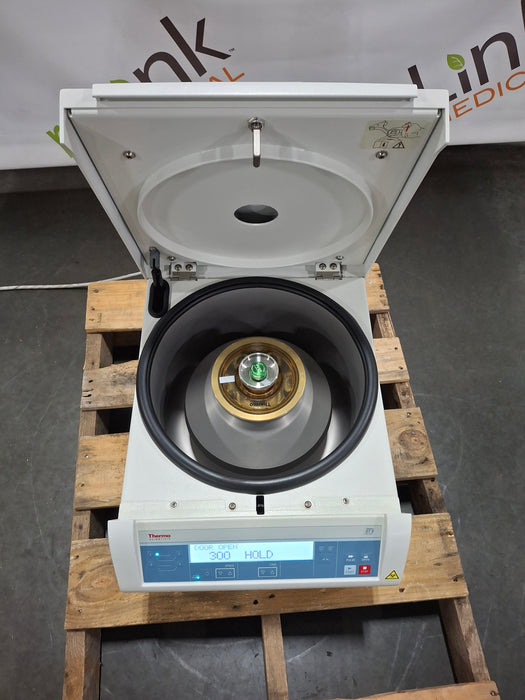Thermo Scientific Sorvall ST8 Benchtop Centrifuge