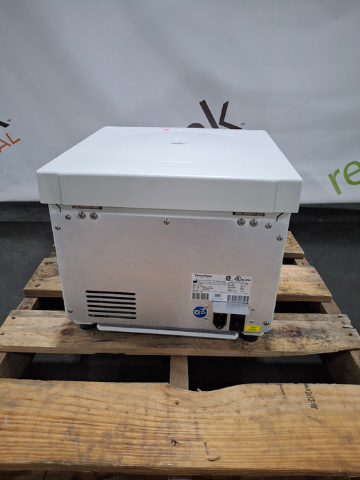 Thermo Scientific Sorvall ST8 Benchtop Centrifuge