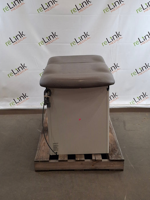 Brewer 5001 Access Exam Table