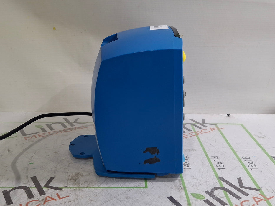 GE Healthcare Dinamap V100 - NIBP, SpO2, Temp Vital Signs Monitor