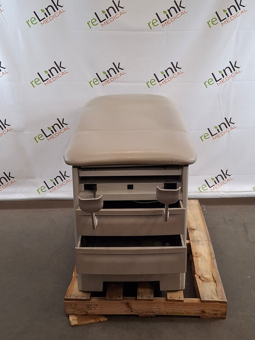 Brewer 5000 Access Exam Table