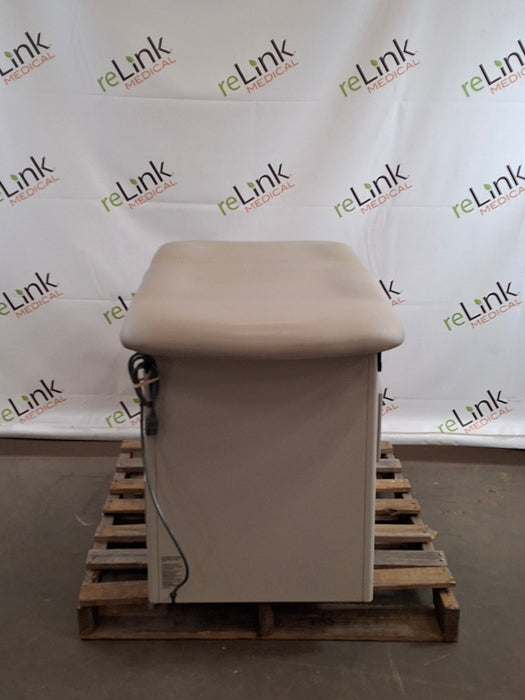 Brewer 5000 Access Exam Table