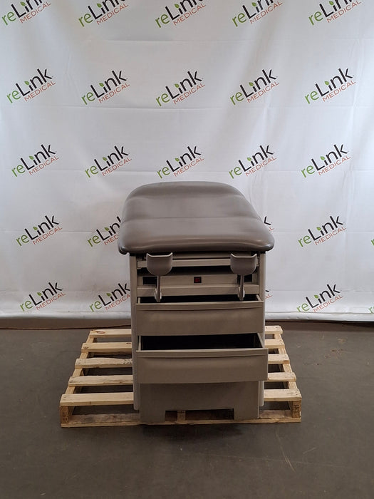 Brewer 5001 Access Exam Table