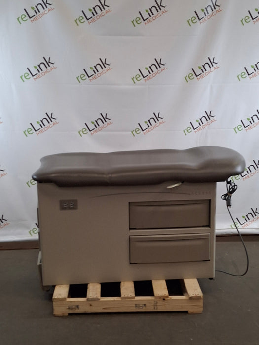 Brewer 5001 Access Exam Table