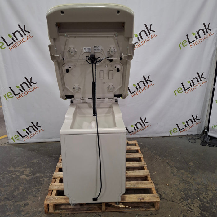 Midmark Ritter 204 Exam Table