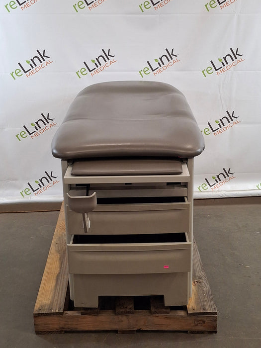 Brewer 5000 Access Exam Table
