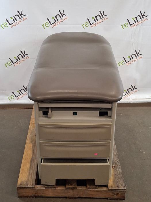 Brewer 5000 Access Exam Table