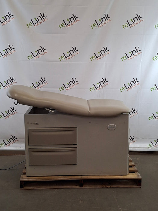 Brewer 5000 Access Exam Table