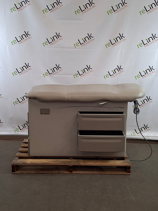 Brewer 5000 Access Exam Table