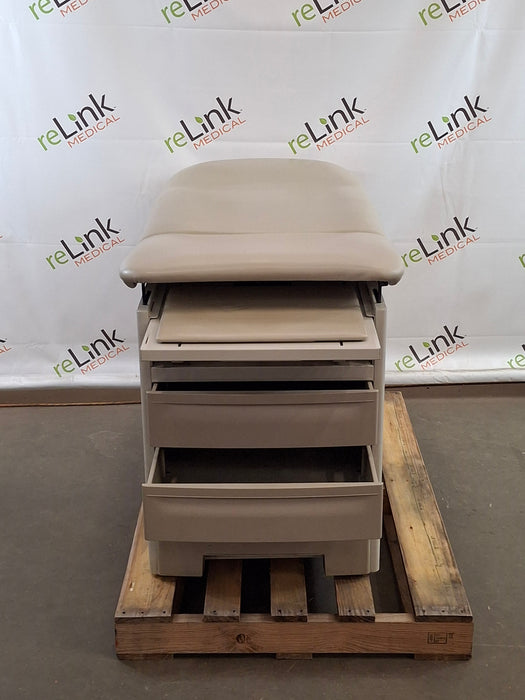 Brewer 5000 Access Exam Table