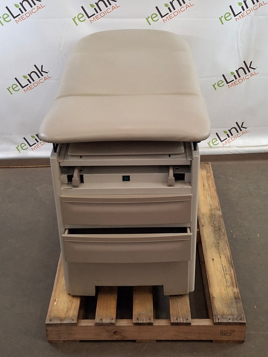 Brewer 5000 Access Exam Table