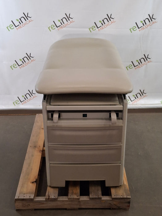 Brewer 5000 Access Exam Table
