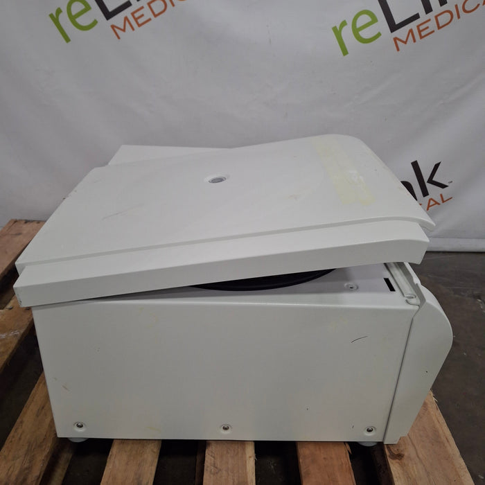 Thermo Scientific Sorvall ST 40R Centrifuge