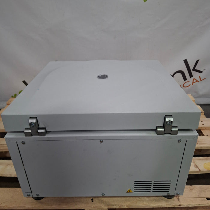 Eppendorf 5810 Benchtop Centrifuge