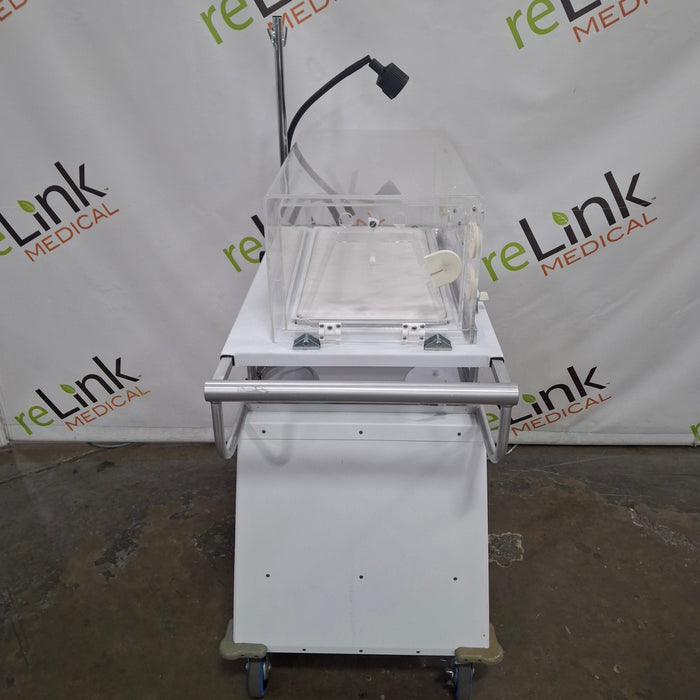 International Biomedical Airborne 185A Transport Incubator