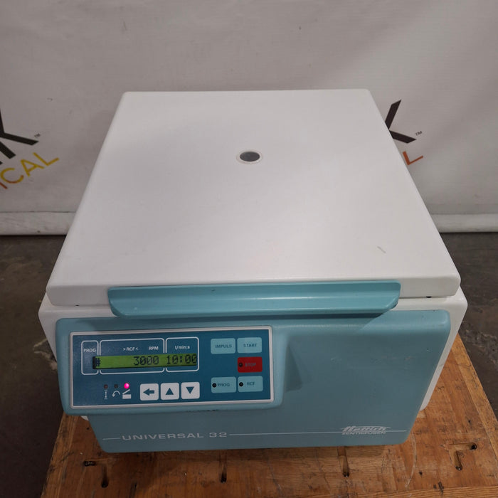 Hettich Universal 32 Type 1605-01 Zentifugen Benchtop Centrifuge