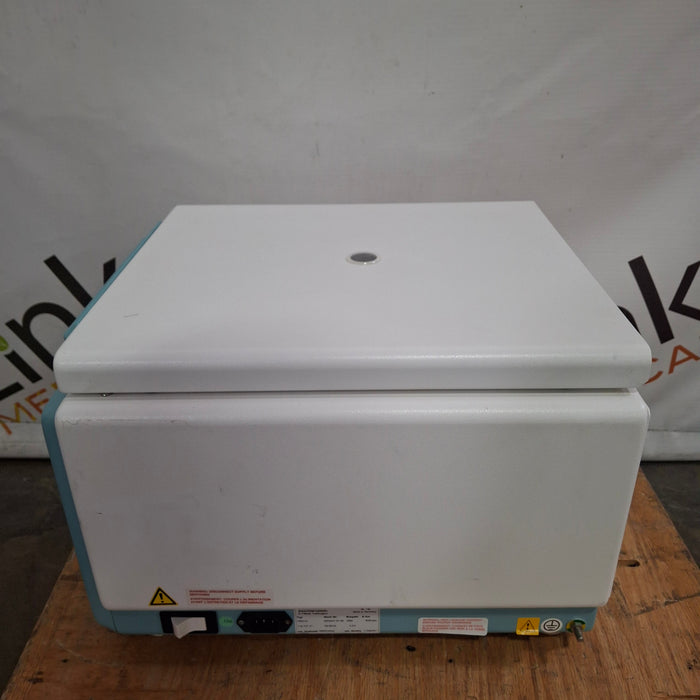 Hettich Universal 32 Type 1605-01 Zentifugen Benchtop Centrifuge