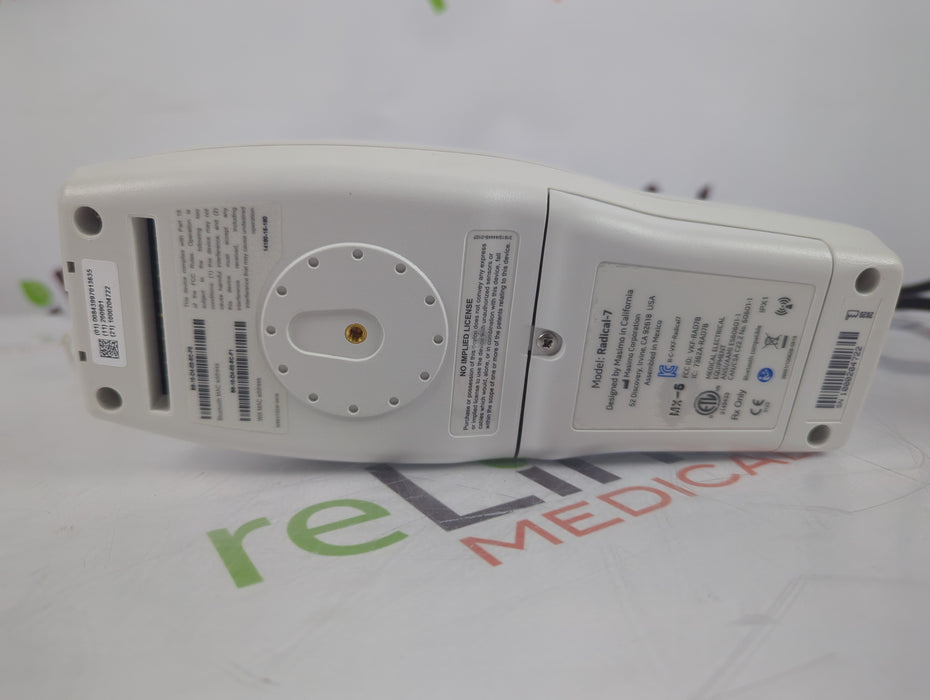 Masimo Radical 7 Pulse Oximeter w/ Base