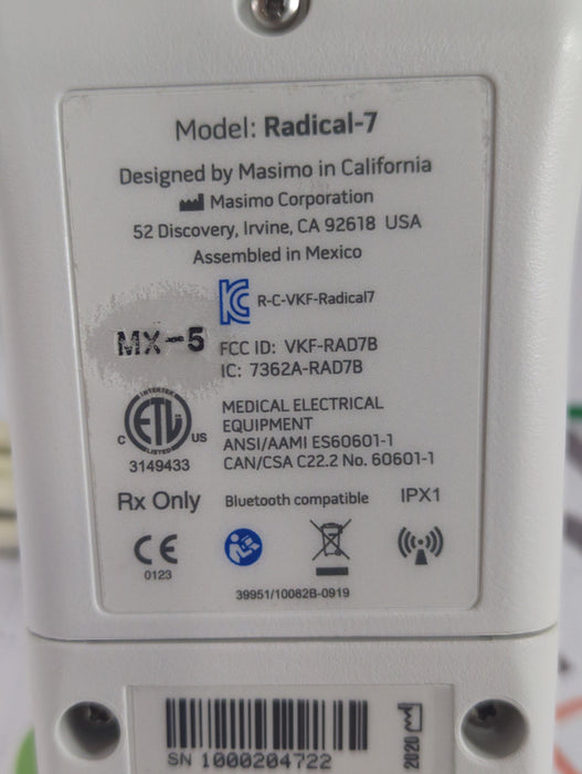 Masimo Radical 7 Pulse Oximeter w/ Base