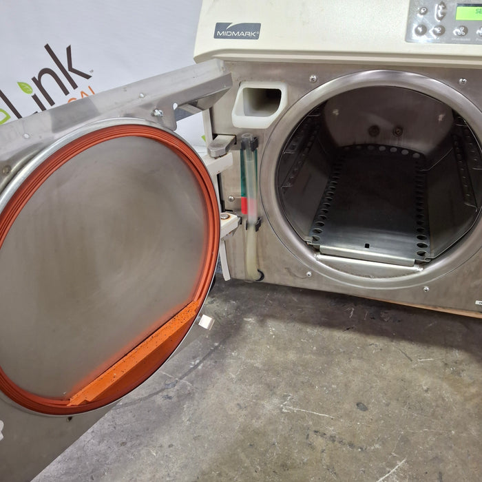 Midmark M11-020 Ultraclave Automatic Sterilizer