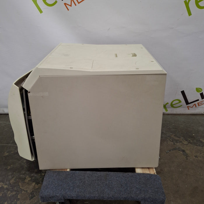 Midmark M11-020 Ultraclave Automatic Sterilizer