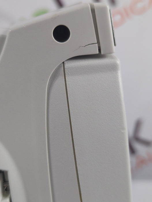Masimo Radical 7 Pulse Oximeter w/ Base