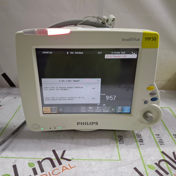 Philips IntelliVue MP30 Patient Monitor