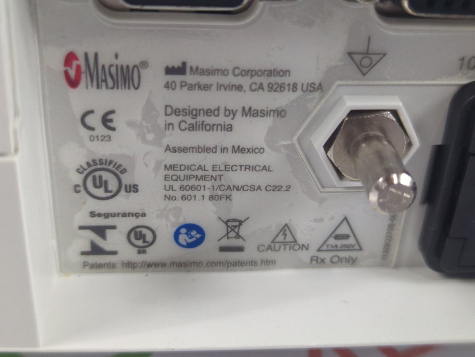 Masimo Radical 7 Pulse Oximeter w/ Base