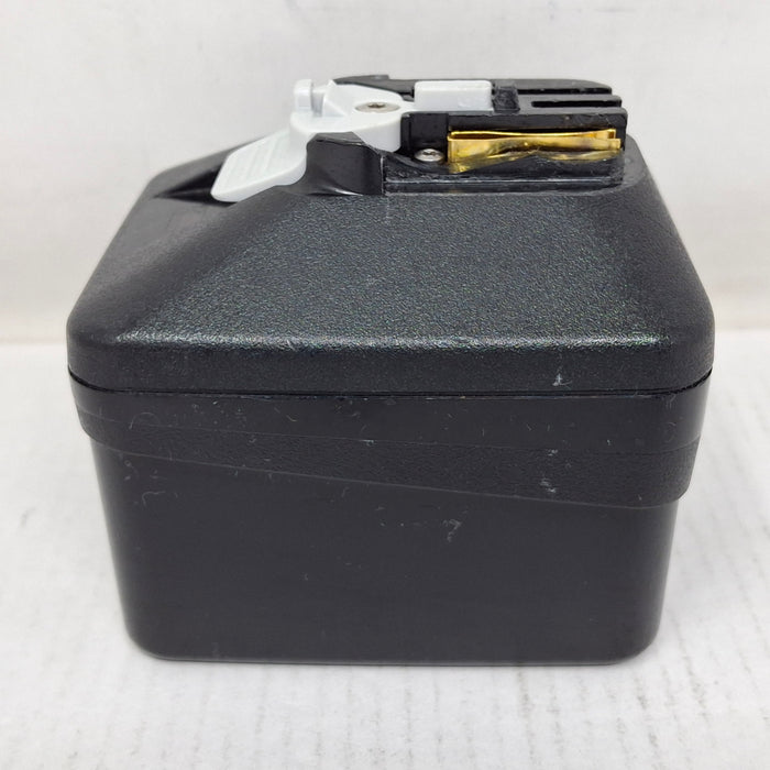 Stryker 8215-000-000 System 8 Large Battery