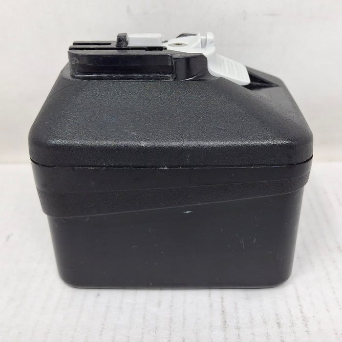 Stryker 8215-000-000 System 8 Large Battery
