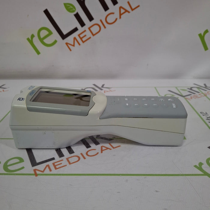 Abbott i-Stat 1 300 Wireless Blood Analyzer